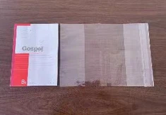 Проста прозора обкладинка книги для студентів