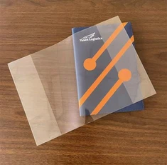 Прозорі пластикові чохли для книг